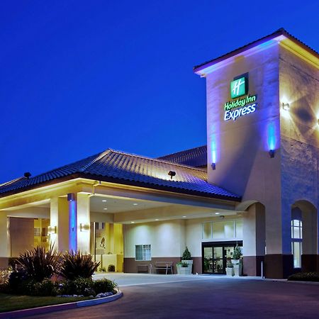 Holiday Inn Express Madera By Ihg Εξωτερικό φωτογραφία